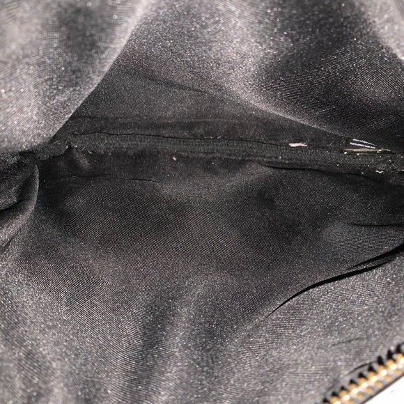 Love and Lore pouch - Picture 5 of 6